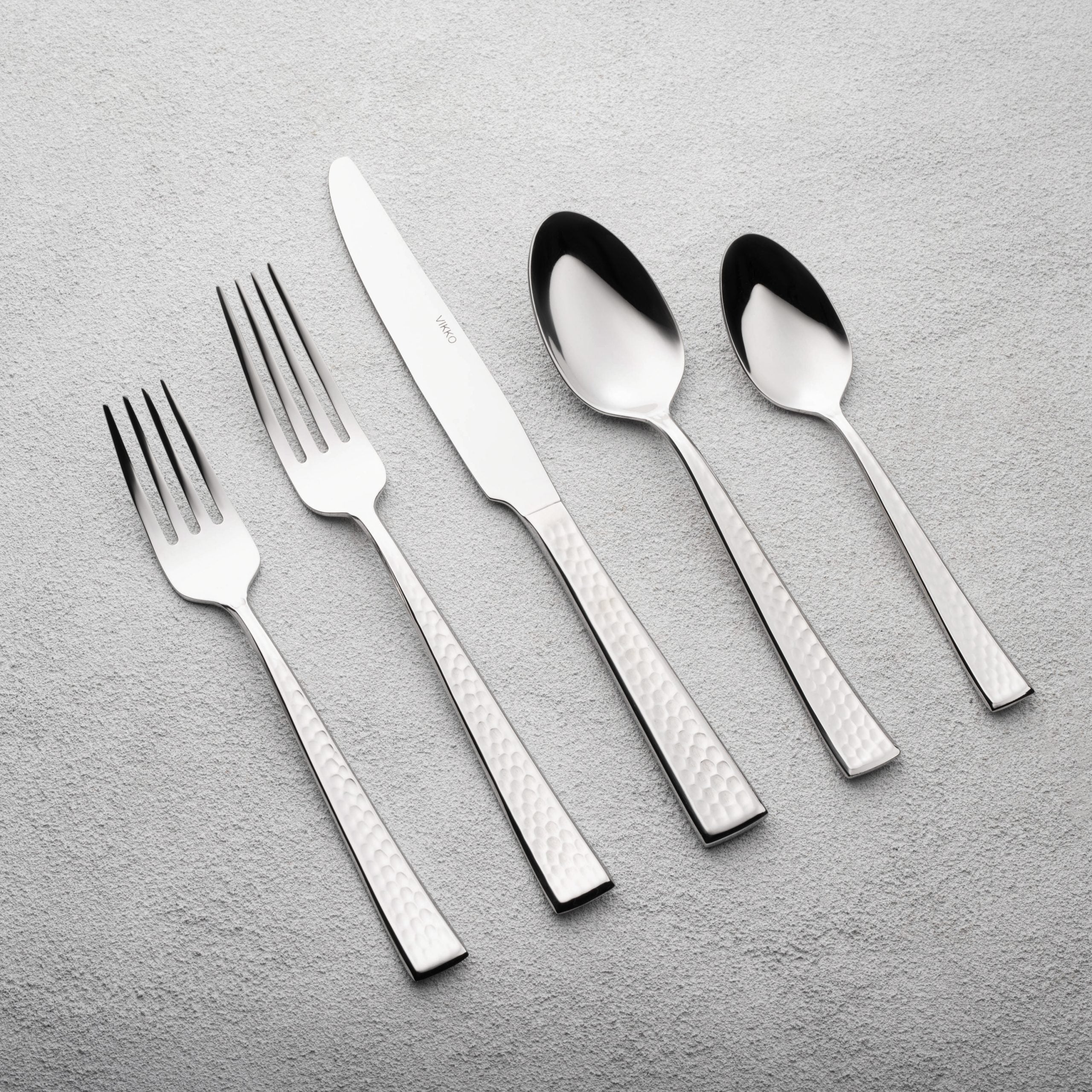 Vikko - Ruby Shiny Silver 20 Pc Flatware Set