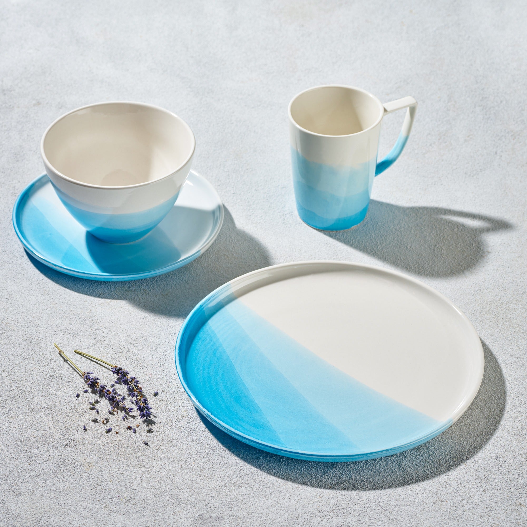 Vikko Classic - Sky Blue, Fine Porcelain 16 Pc Dinnerware Set, Service For 4