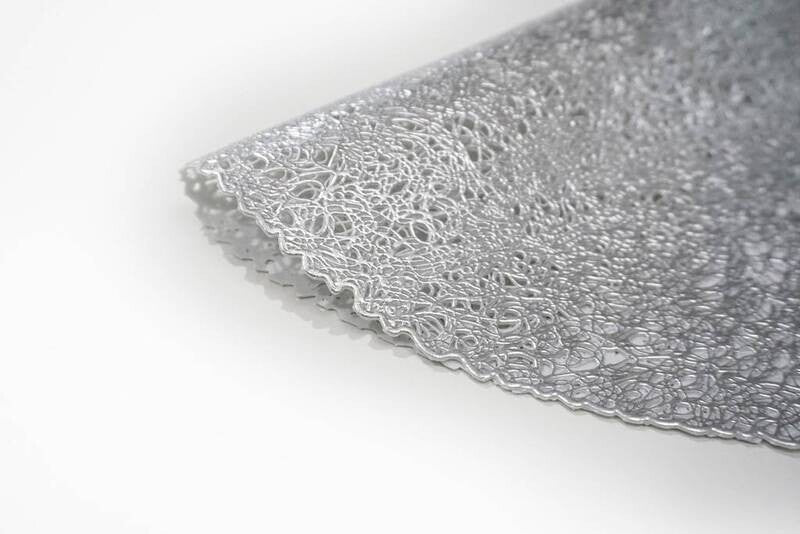 Pressed Scribble Silver Round Placemat