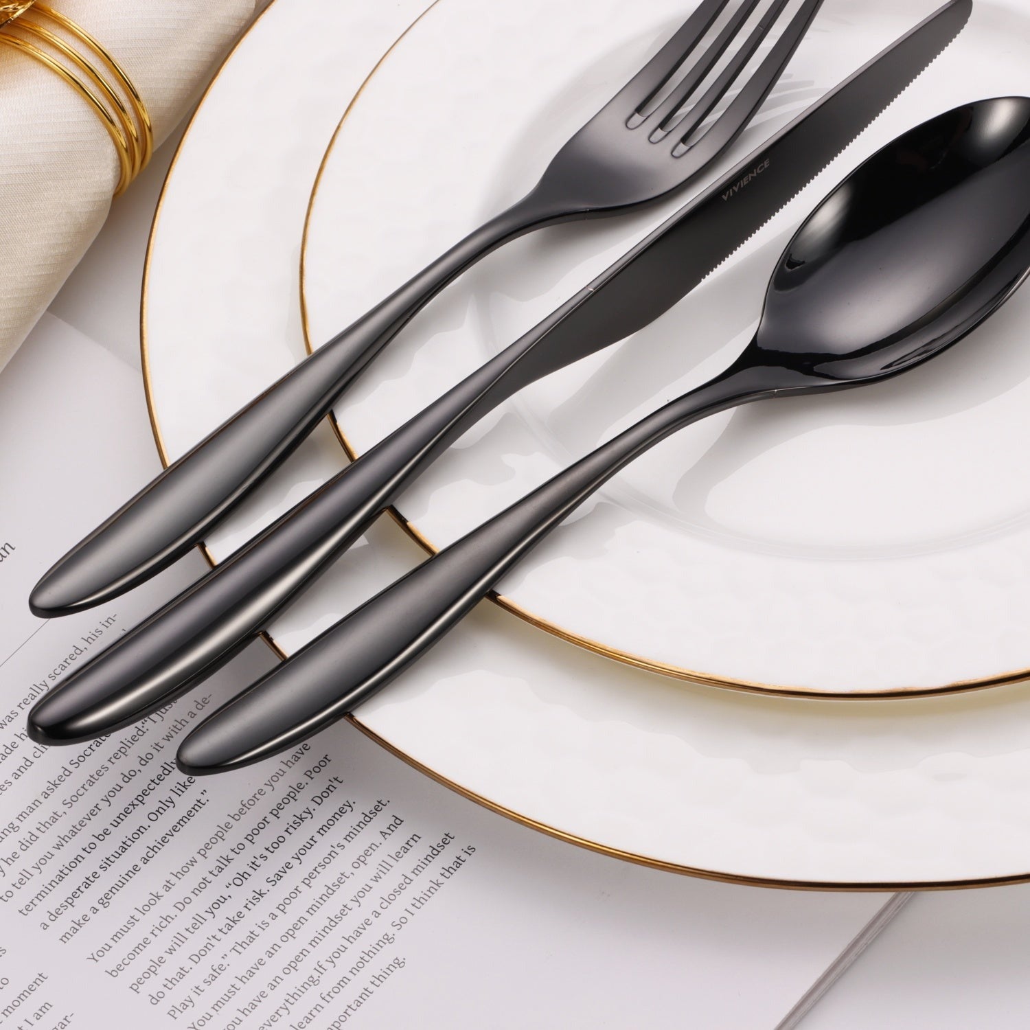 Black with Wavy Handle 20 pc Flatware