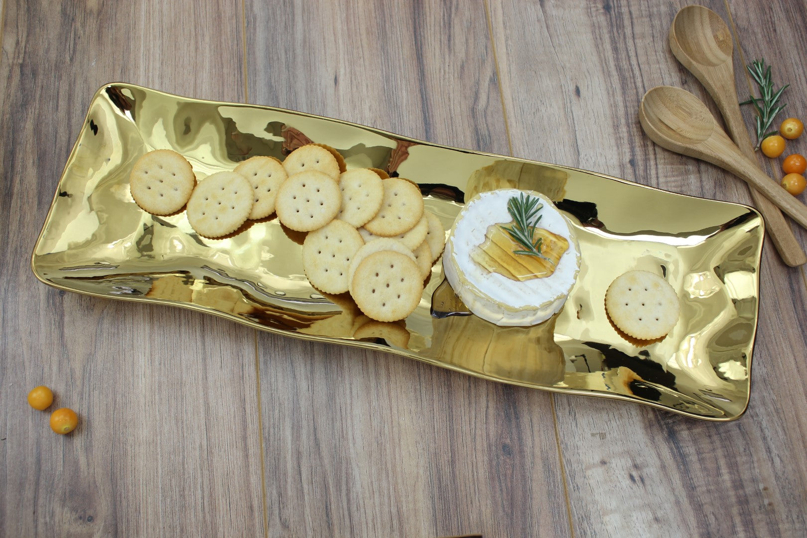 Simple Ceramic Gold Rectangle Serving Piece