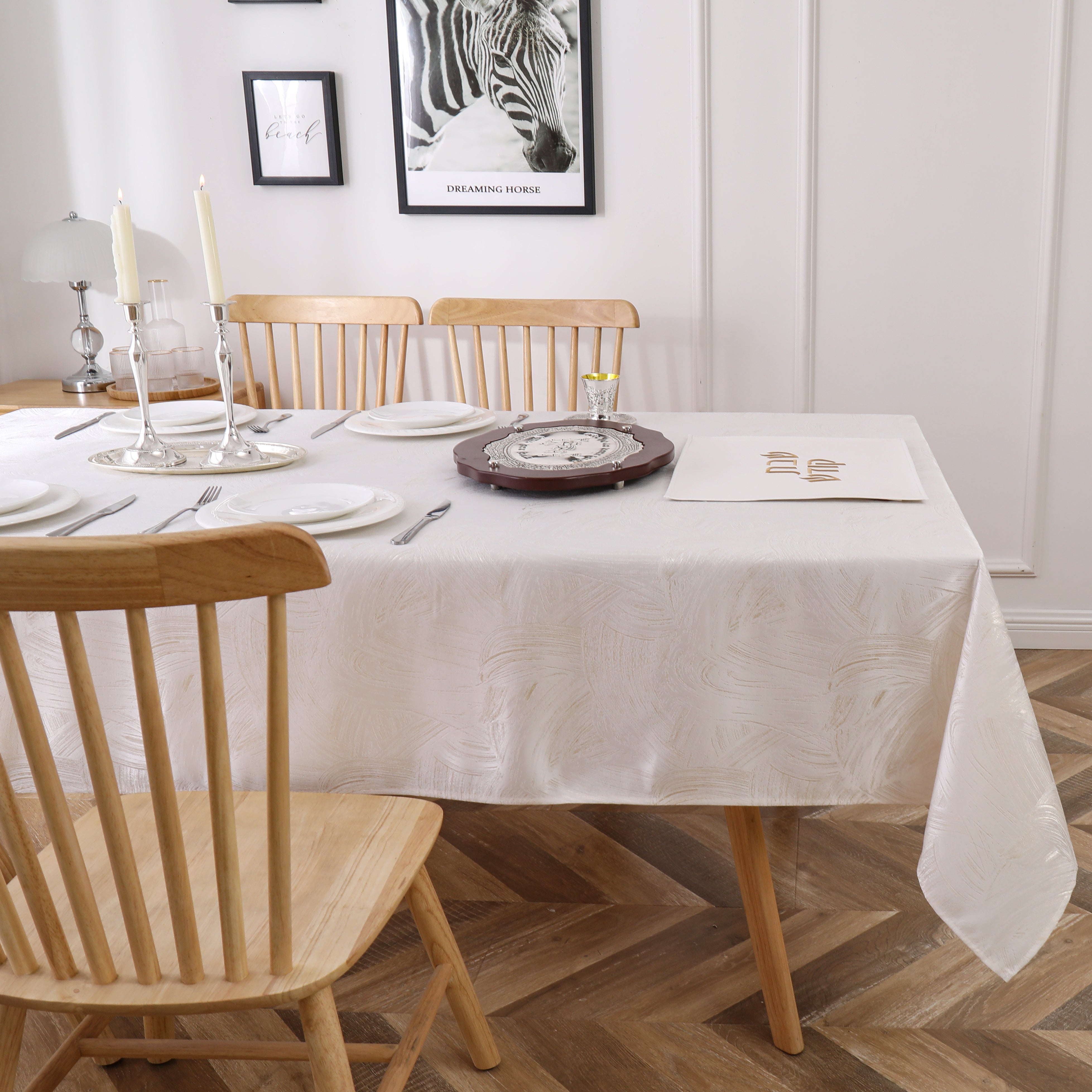 TC1366 Jacquard Sketched Gold Tablecloth