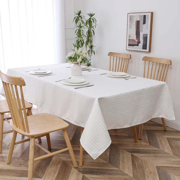 TC1373 White Jacquard Houndstooth Tablecloth