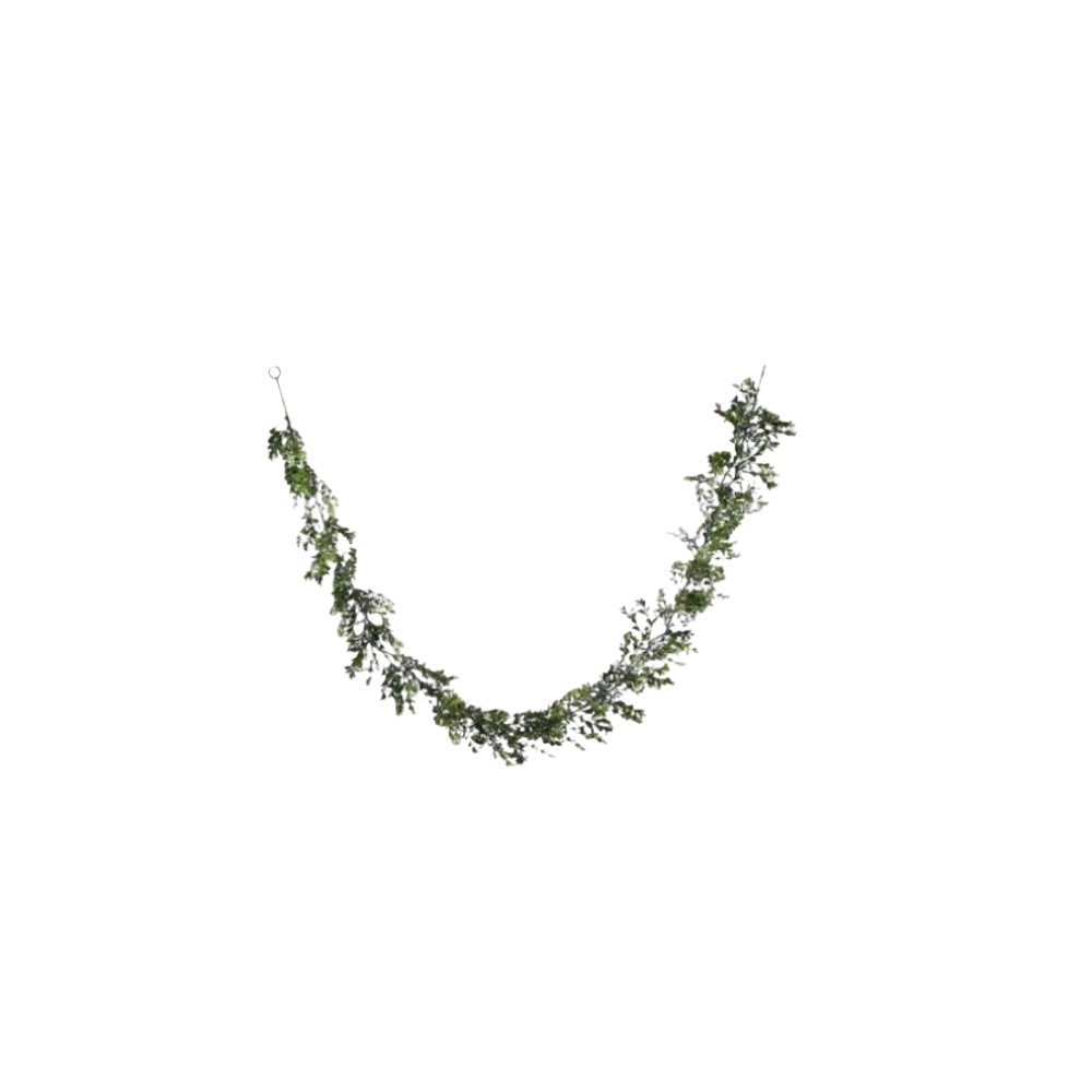 Boxwood Garland
