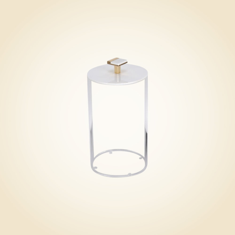 Large Cookie Jar with Gold Knob Handle