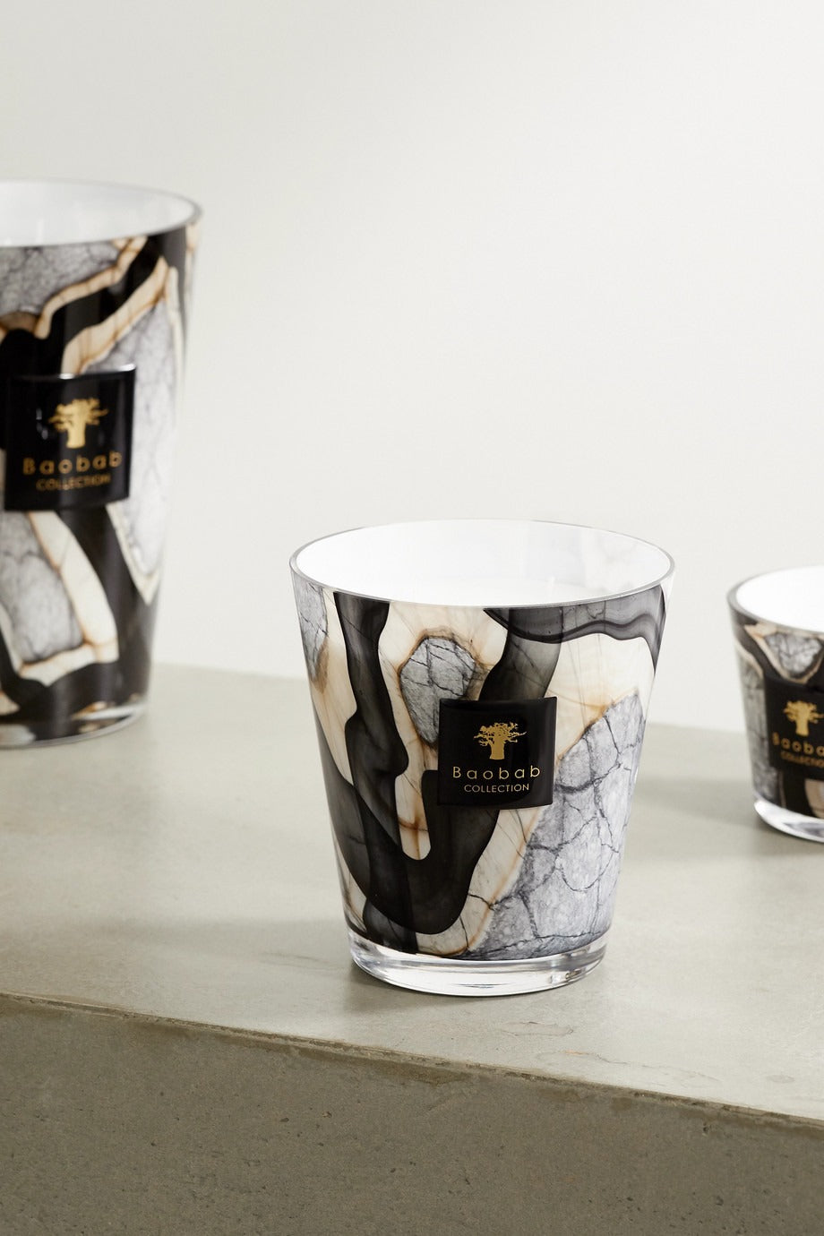 Stones Marble Max 16 scented candle