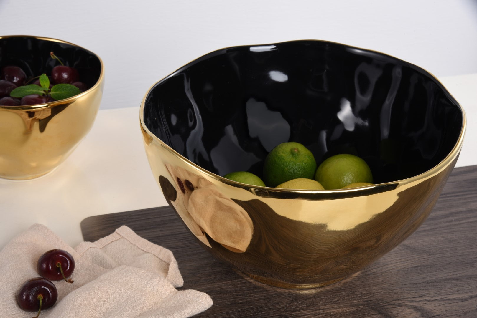 Black & Gold Extra large Bowl